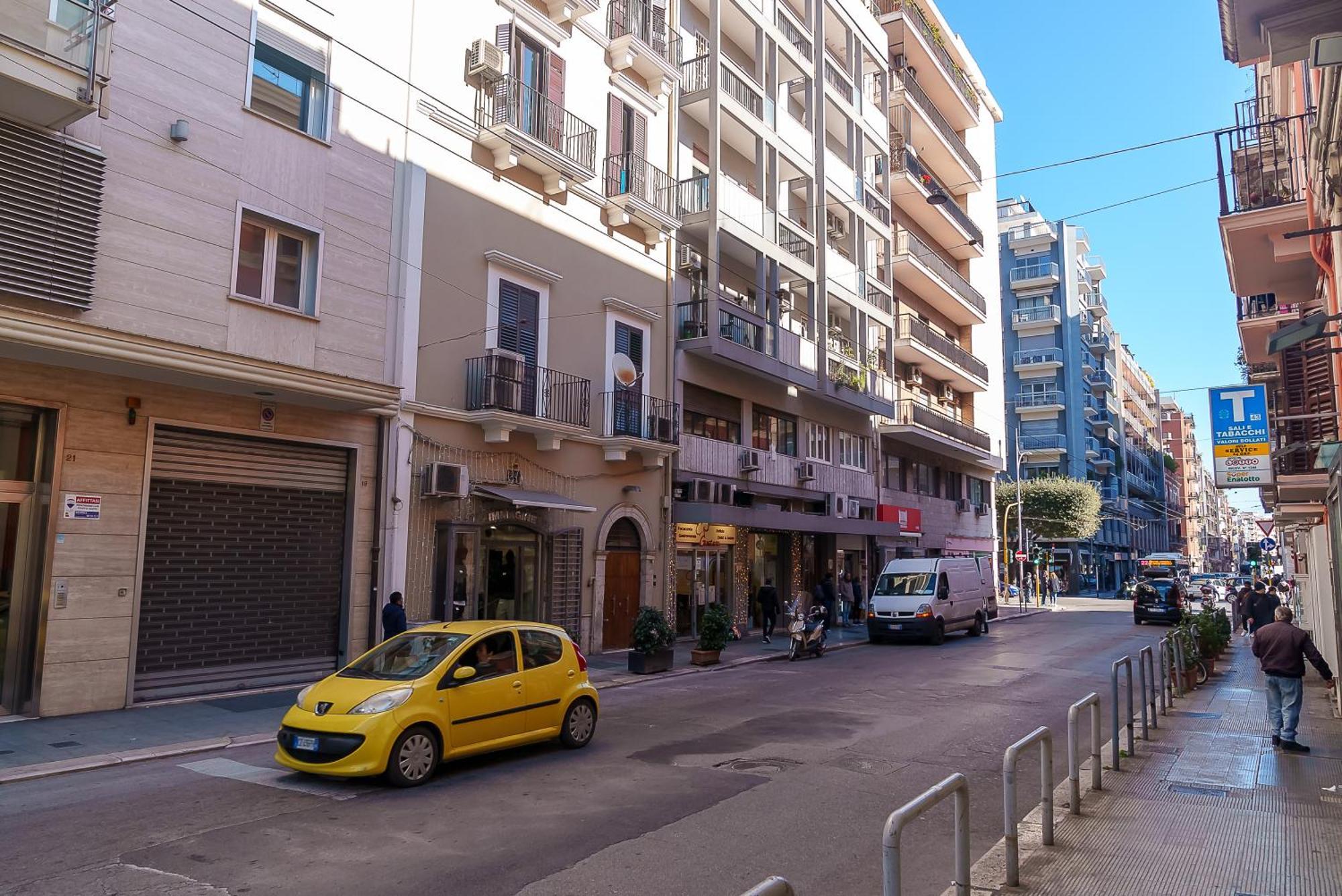 Via Prospero Petroni 9 - Bari Stazione - Hotel Exterior photo