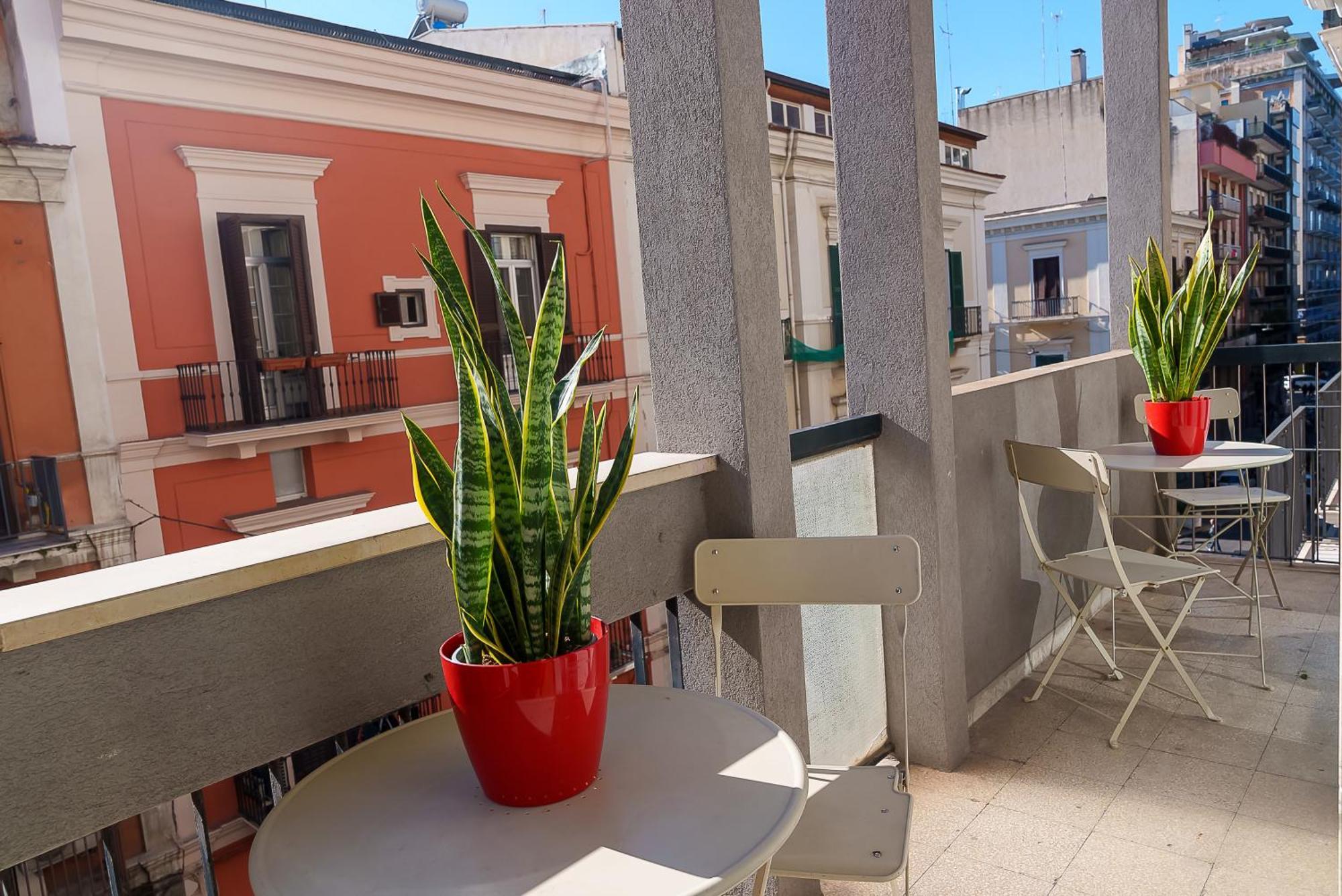 Via Prospero Petroni 9 - Bari Stazione - Hotel Exterior photo